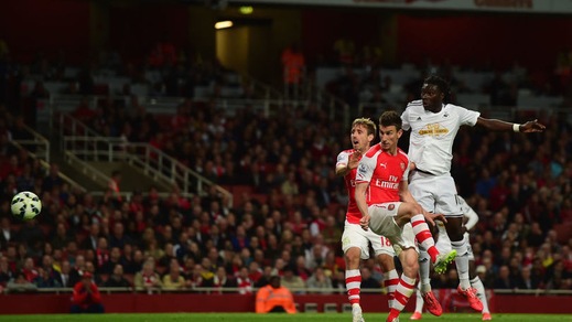 FOTO L'occhio di falco condanna l'Arsenal contro lo Swansea