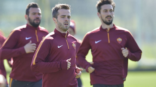 Roma, Pjanic in gruppo: recuperato per l'Inter
