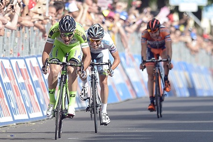 Giro, 10ª tappa: vince Boem, Contador ancora in rosa