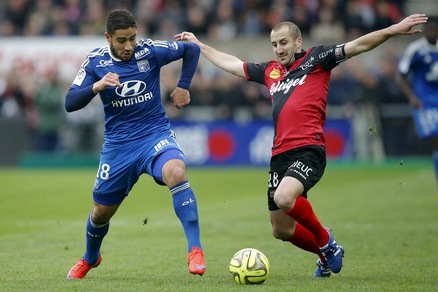 Inter, pressing sul Lione: l'obiettivo è Fekir