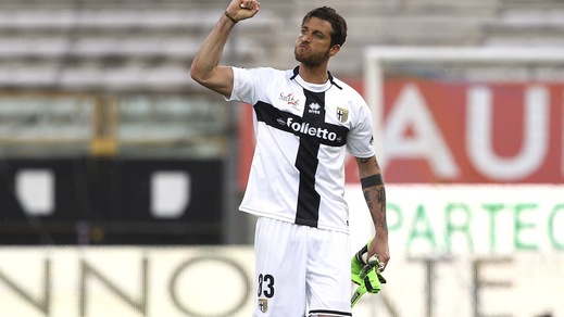 Parma, il maxi esodo: Mirante verso l'Inter