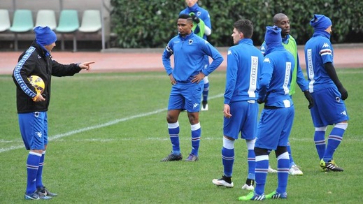 Samp, Mesbah si allena in parte col gruppo