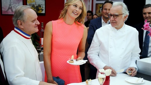 Maria Sharapova a Parigi con chef Ducasse