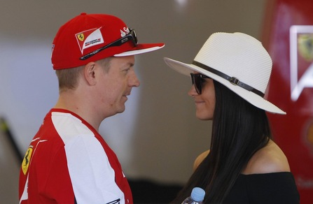 Monaco romantica: Minttu e Kimi arrivano mano nella mano