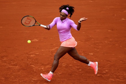 Serena Williams: che gonnellino leopardato al Roland Garros!