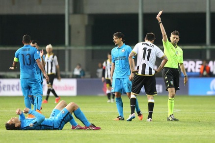Serie A, gli arbitri della 38ª giornata: Rocchi per Napoli-Lazio