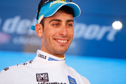 Giro d'Italia, Aru vince 19esima tappa, Contador resta in rosa