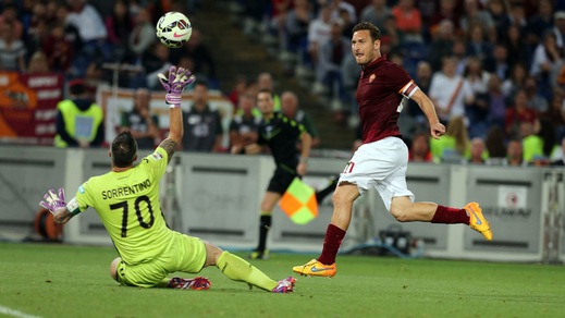 Roma ko, Totti fa 300. Fiorentina quarta, Icardi aggancia Toni