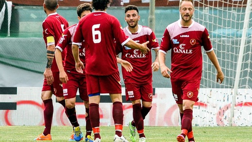 Avellino, pressing su Roberto Insigne