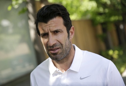 Luis Figo escluso dal Barça per la finale di Berlino
