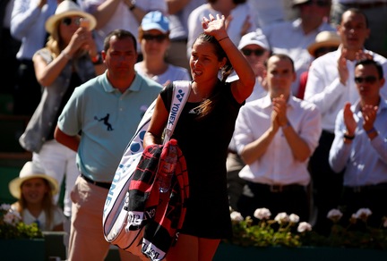 Ivanovic ko, Safarova prima finalista a Parigi