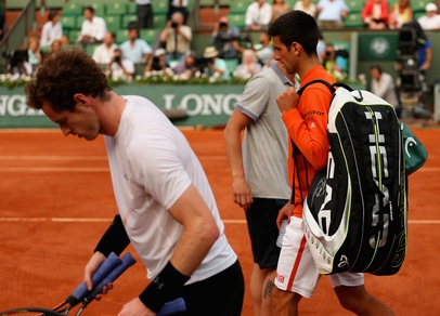 Roland Garros, semifinale Djokovic-Murray sospesa per buio