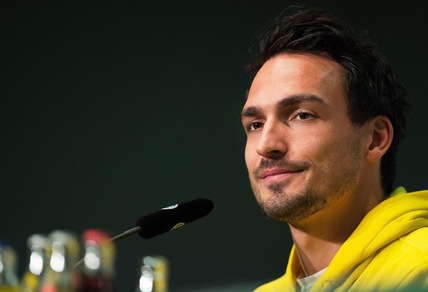 Milan, assalto a Hummels. Si stringe per Kondogbia