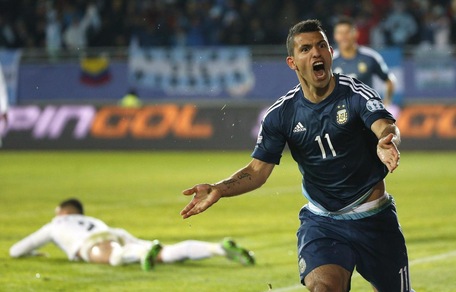 Super Aguero! E l'Argentina piega l'Uruguay