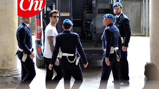 Fabrizio Corona scarcerato: in comunità dall'interista don Mazzi