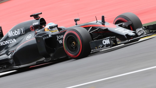 F1 McLaren, Boullier: «Penalità danneggiano la F1»