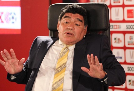 Maradona: «Su Sarri sbagliavo, mi scuso»