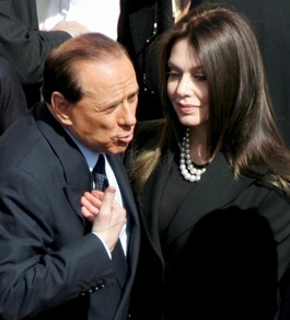 Berlusconi: a Veronica Lario assegno da 1,4 milioni al mese