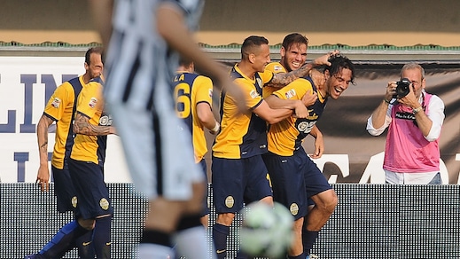 Verona, per la fascia l'obiettivo è Daprelà