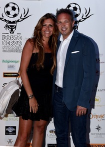 Mihajlovic si rilassa a Porto Cervo con Arianna