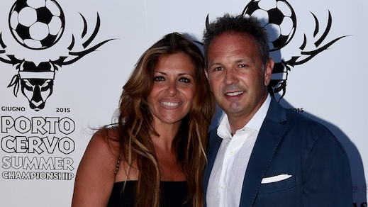 Mihajlovic si rilassa a Porto Cervo con Arianna