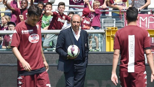 Toro in Valle D'Aosta: il ritiro a Chatillon