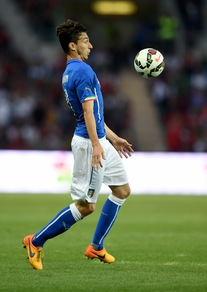 E a destra due carte: Darmian e Vrsaljko