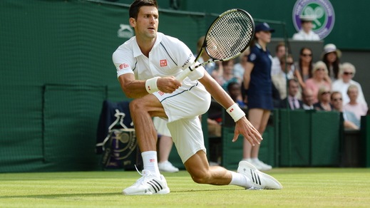 Djokovic avanza, bene anche Wawrinka