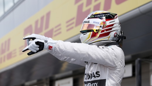 F1, Silverstone: pole di Hamilton, Ferrari in terza fila
