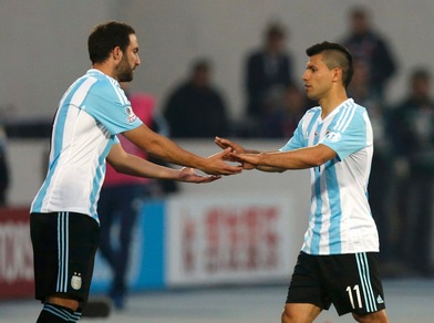 Higuain, una notte da dimenticare: gol mangiato e rigore alle stelle