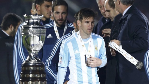 Coppa America, Messi polemico rifiuta il premio