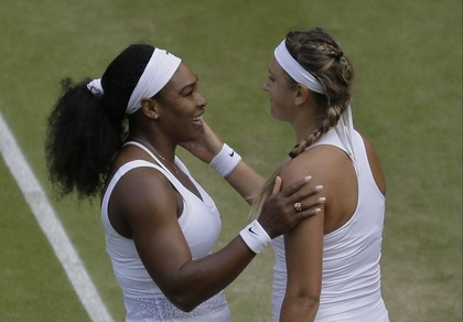 Wimbledon: passa Serena Williams. Affronterà la Sharapova