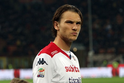 Napoli, salta Ekdal. Vuole l'Amburgo