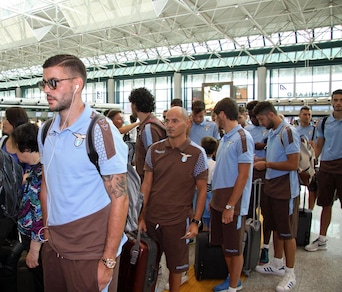 La Lazio in partenza per il ritiro veneto