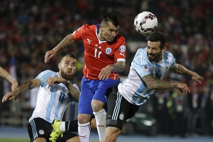 «Medel al Liverpool per sostituire Gerrard»