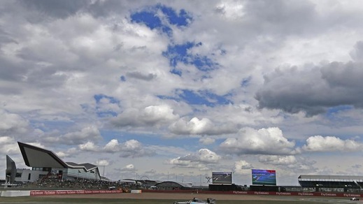 F1, nel 2016 si corre anche a Baku