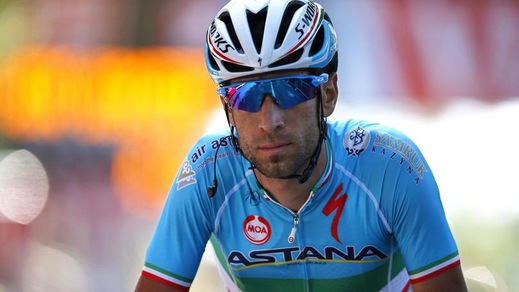 Tour, Vuillermoz vince l'8ª tappa. Nibali in difficoltà