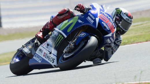 MotoGp Yamaha, Lorenzo: «Problemi di grip»