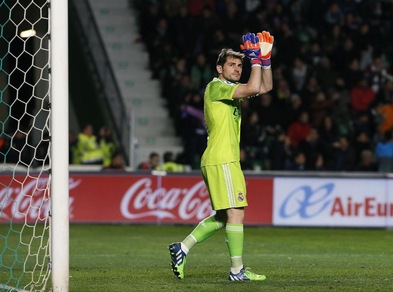 Tutta colpa di Florentino Perez. Parola di mamma e papà Casillas