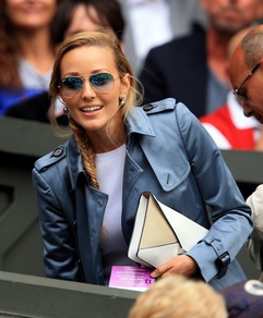 Wimbledon, per Djokovic c'è la bella Jelena