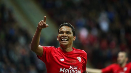 Milan, Bacca suona la carica