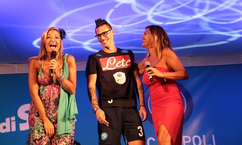 Napoli, Hamsik e Insigne sul palco di Made in Sud