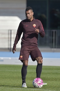 Cole e Yanga-Mbiwa, addio alla Roma