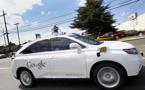GoogleCar coinvolta in un incidente stradale