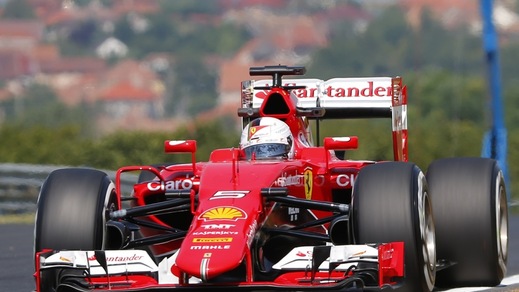 F1: ancora Hamilton nelle libere, Vettel solo settimo