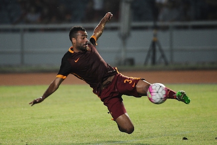 Roma, Cole ai saluti: non convocato per Verona