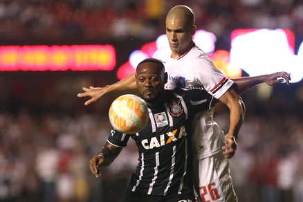 Il Napoli cerca Doria. E Bielsa vuole Vargas