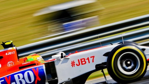 F1, Gp Ungheria: minuto di silenzio per Bianchi, tanta emozione in pista