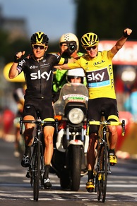 Tour de France, Froome trionfa a Parigi