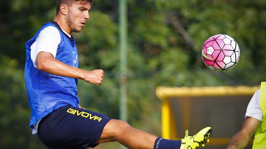 Sassuolo, Paloschi l'alternativa a Defrel